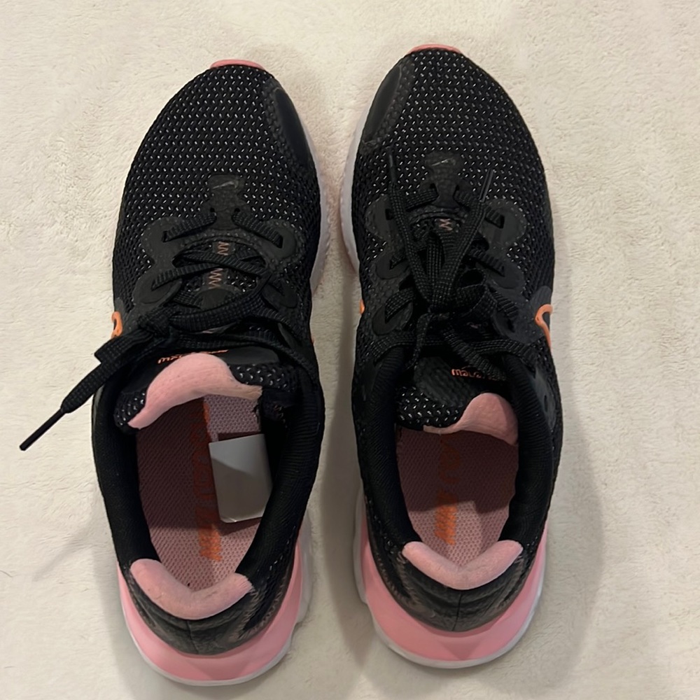 Nike Renew